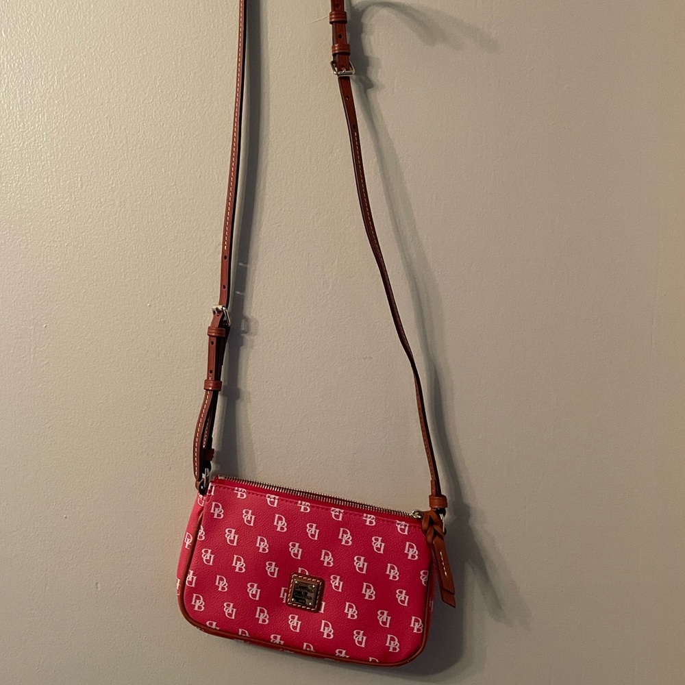 Red and white Dooney purse